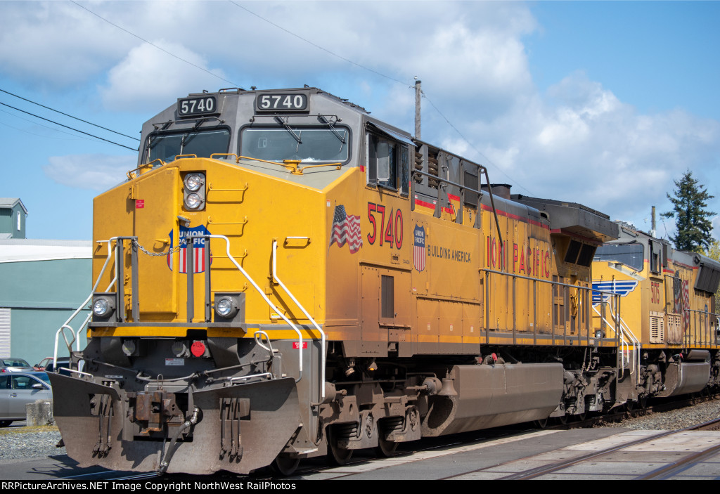 UP 5740